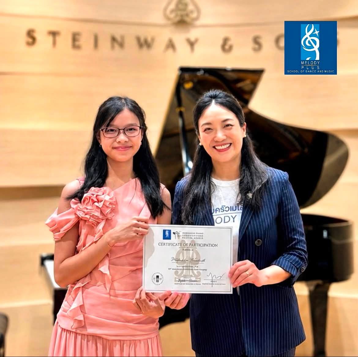 🎹✨ A Special Musical Moment at Steinway & Sons